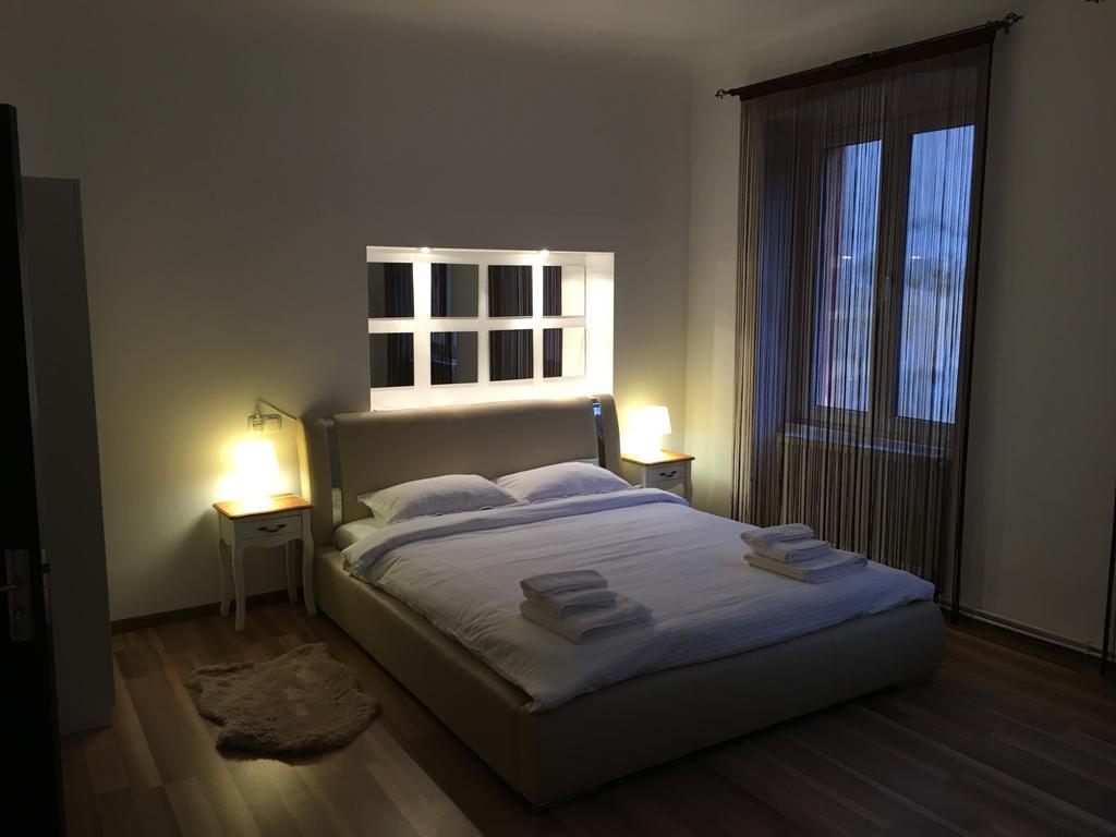 9 Central Residence Braşov Extérieur photo